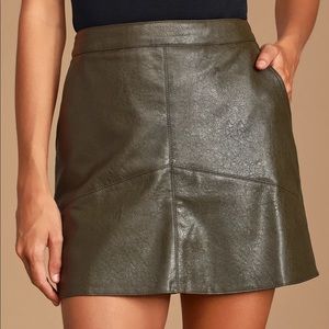 NWOT Lulu’s olive vegan leather skirt